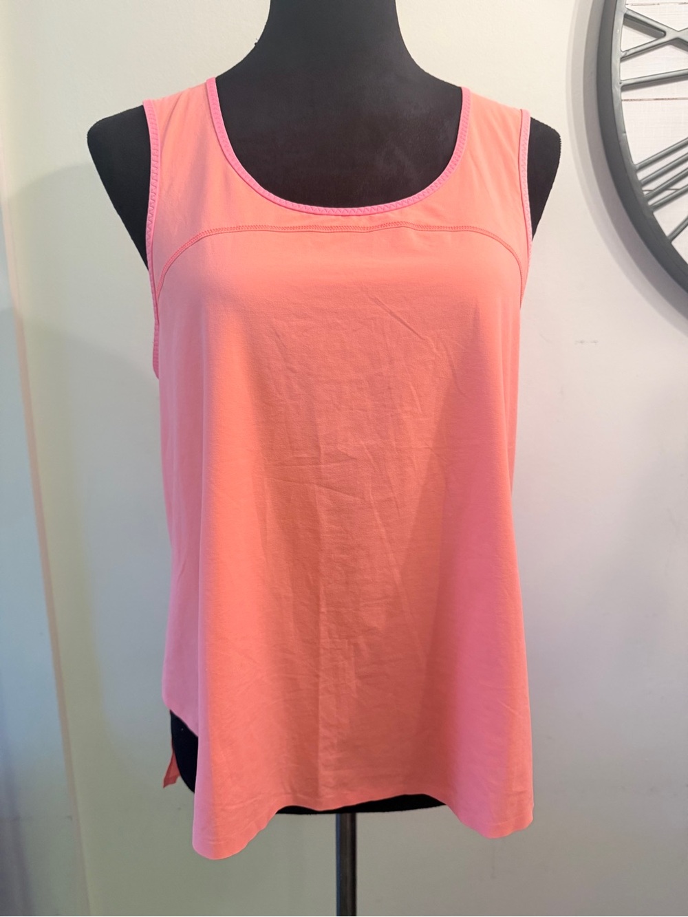 lululemon athletica Coral Pink Scoop Neck Tank
